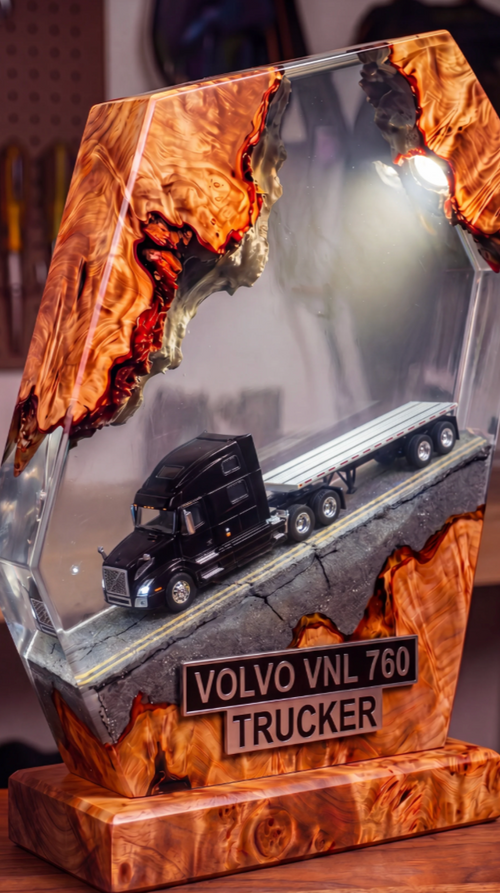 Volvo Truck Resin Lamps (PRE-ORDER)